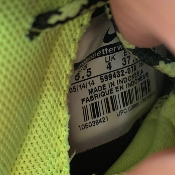 Womens Nike Roshe Run Print sz 6.5 sneaker shoe - Picture 4 of 10